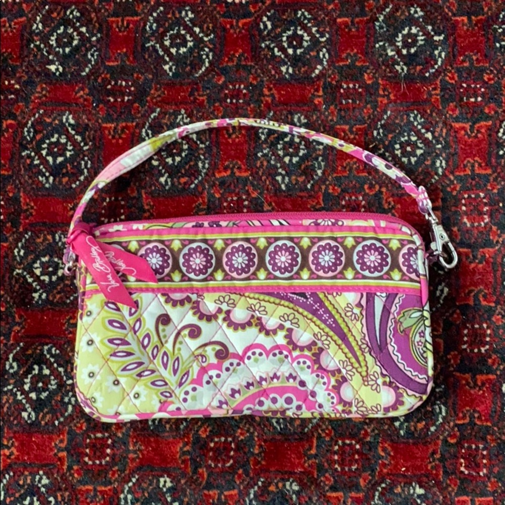 vera bradley wristlet